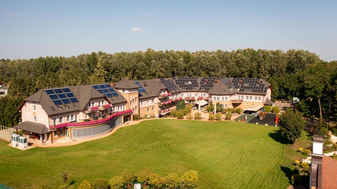 Granada Conference, Wellness And Sport Hotel Kecskemét Eksteriør bilde
